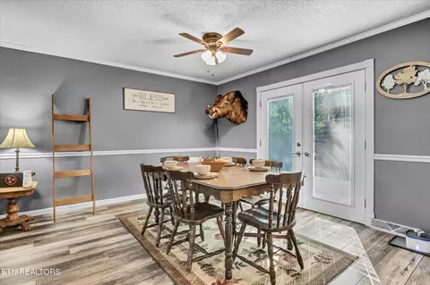 133 White Loop Rd, Clinton, TN 37716 photo 9
