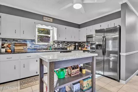 133 White Loop Rd, Clinton, TN 37716 photo 11