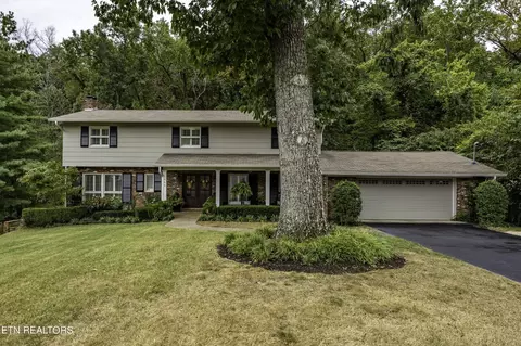 373 S Sevenoaks Dr, Knoxville, TN 37922