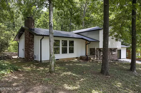 7309 Toxaway Dr, Knoxville, TN 37909