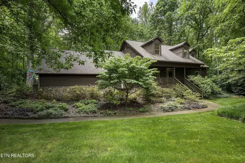 1817 Chestnut Grove Rd, Knoxville, TN 37932