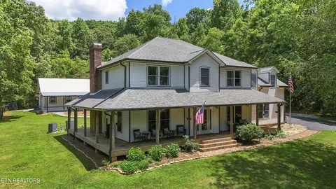 3495 Stockton Valley Rd, Loudon, TN 37774