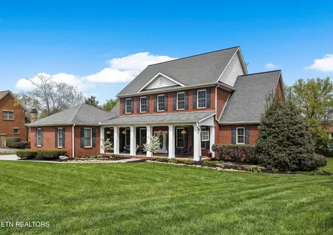 2157 Council Fire Dr, Knoxville, TN 37918