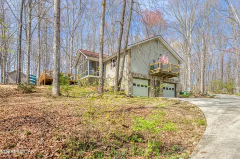 3760 Duncan Rd, Lenoir City, TN 37772