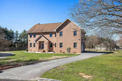 10632 Eagles View Dr, Knoxville, TN 37922