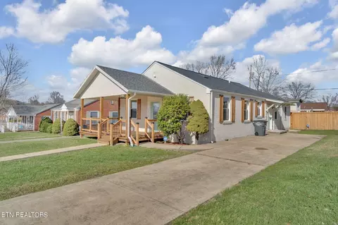 1444 Carolina Ave, Kingsport, TN 37664