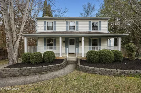 9906 Cedar Croft Cir, Knoxville, TN 37932