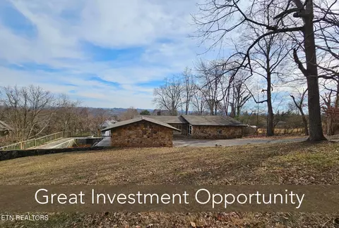 1581 Cordell Hull Dr, Morristown, TN 37814