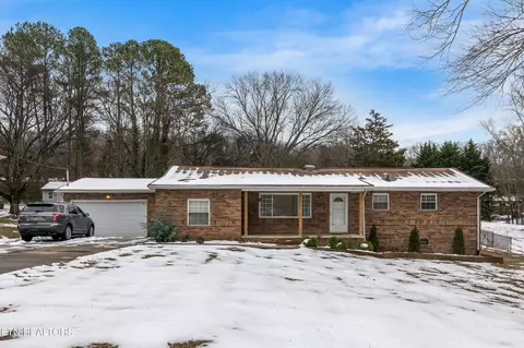 11028 Farr Dr, Knoxville, TN 37934