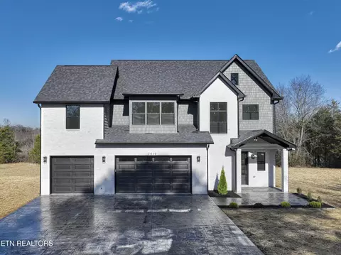 7610 Washington Pike, Corryton, TN 37721