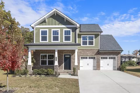 11944 Cordial Ln, Knoxville, TN 37932