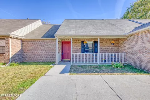 8641 Denmark St, Knoxville, TN 37931
