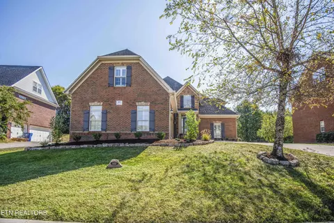 600 Rockwell Farm Ln, Knoxville, TN 37934