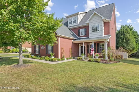 12526 Weatherstone Dr, Knoxville, TN 37922