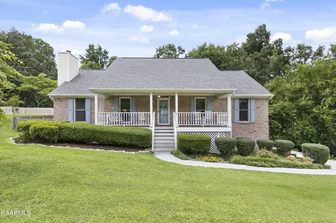 1521 Ila Perdue Dr, Knoxville, TN 37931
