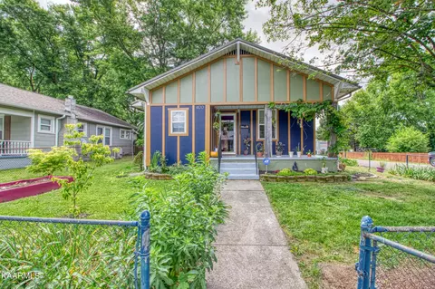 400 E Springdale Ave, Knoxville, TN 37917