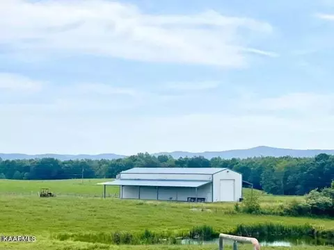 3055 Kingtown Rd, Winfield, TN 37892