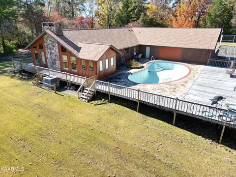 11407 Couch Mill Rd, Knoxville, TN 37931