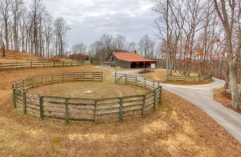 1240 Grape Rough Rd, Oneida, TN 37841 photo 11