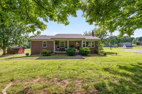 209 Apache Trl, Columbia, TN 38401