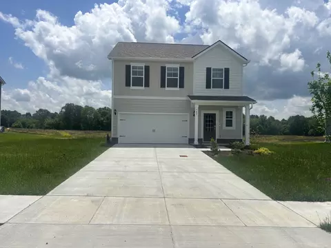 712 Emerson Ln, Westmoreland, TN 37186