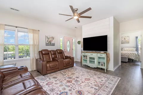 500 Mark Green Ct, Spring Hill, TN 37174 photo 17