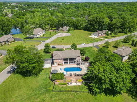 500 Mark Green Ct, Spring Hill, TN 37174 photo 11