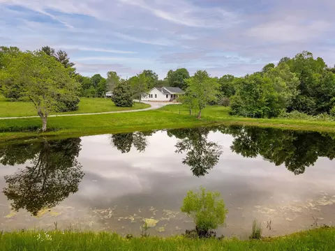 102 Quail Trl, Ashland City, TN 37015