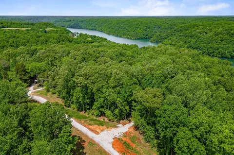 7 Potts Camp Rd # I, Smithville, TN 37166