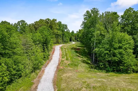 7 Potts Camp Rd # E, Smithville, TN 37166