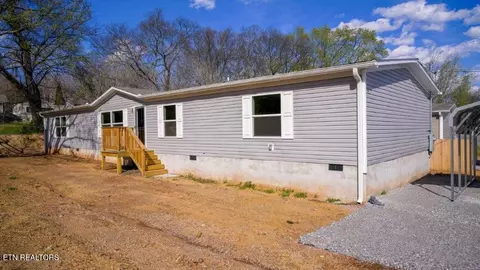 6001 Kingfish Dr, Knoxville, TN 37924