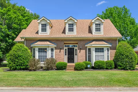 2403 Franklin Ln, Murfreesboro, TN 37130