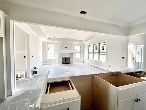 Living - 5532 Sinclair St, Murfreesboro, TN 37127 photo 3 of 3