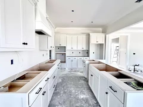 Kitchen - 5532 Sinclair St, Murfreesboro, TN 37127 photo 1 of 2