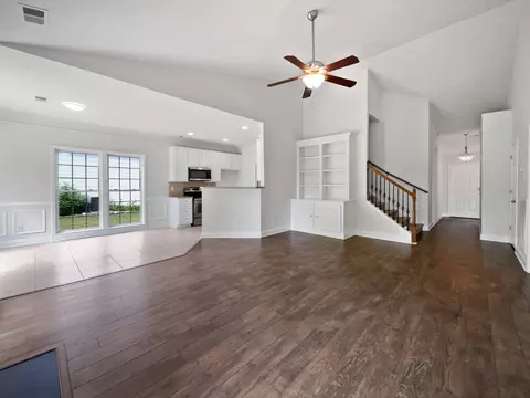 Living - 3327 Monoco Dr, Spring Hill, TN 37174 photo 3 of 3