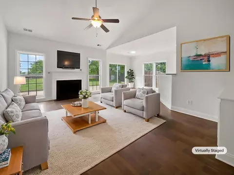Living - 3327 Monoco Dr, Spring Hill, TN 37174 photo 1 of 3