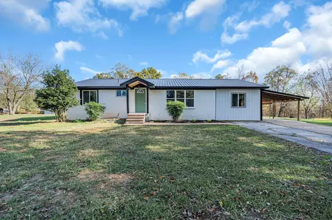10 Grinnell Dr, Lawrenceburg, TN 38464