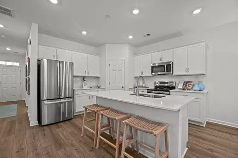2900 Suzanne Landon Dr #E4, Murfreesboro, TN 37130