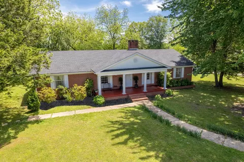 5840 Broad St N, Trezevant, TN 38258
