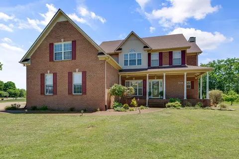 1326 Charleston Ln, Columbia, TN 38401