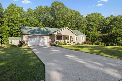 37 Wright Pl, Estill Springs, TN 37330