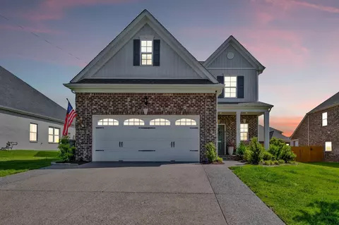 1013 Wickshire Dr, Gallatin, TN 37066