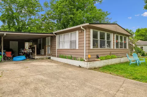 616 E State St, Murfreesboro, TN 37130 photo 3