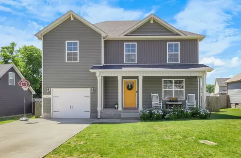 1883 Rains Rd, Clarksville, TN 37042