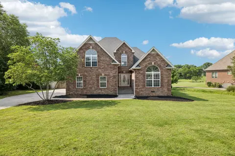 408 Plantation Blvd, Lebanon, TN 37087