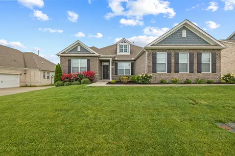 326 Greymoor Ln, Cookeville, TN 38501