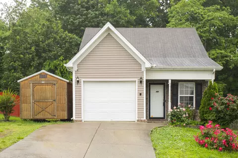 1543 James Gafford Dr, La Vergne, TN 37086