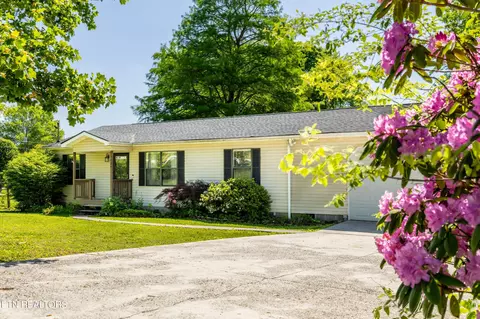504 Highland View Dr, Knoxville, TN 37920