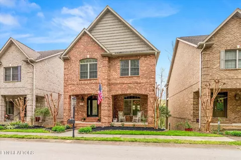 222 Park Meade Pl, Oak Ridge, TN 37830