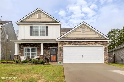 1256 Bill Wallace Dr, Friendsville, TN 37737
